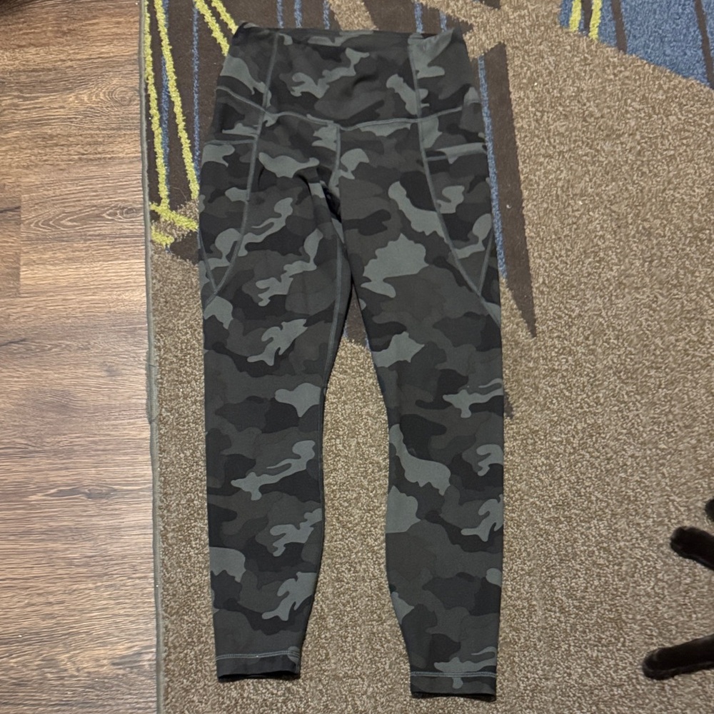 Active Life Camouflage Yoga Pants